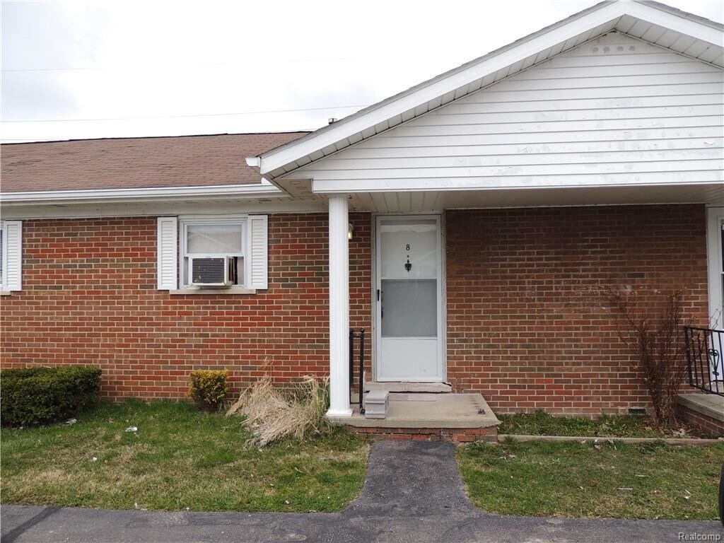 Primary Photo - 35215 23 Mile Rd