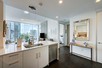 Building Photo - 301 West Ave