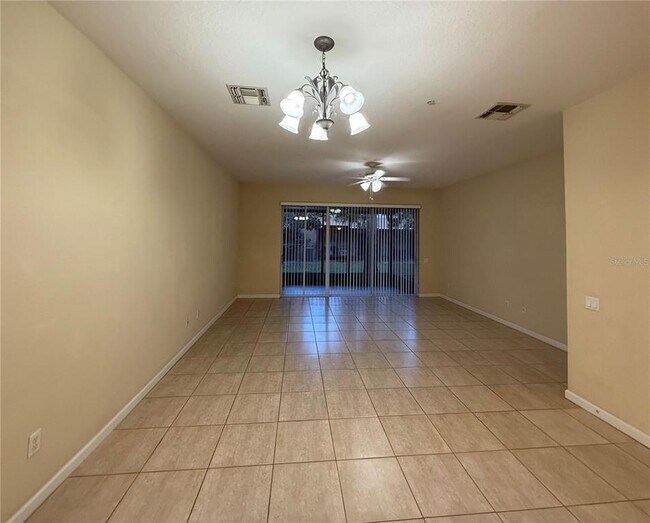 Foto del edificio - 2865 Polana St
