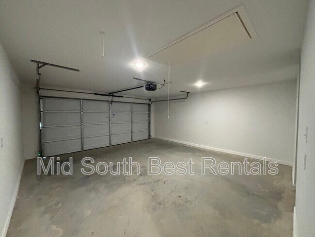 Foto del edificio - 107 Redbud Ct