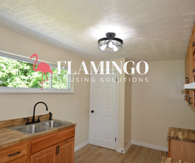 Building Photo - 809 Oakleaf Dr