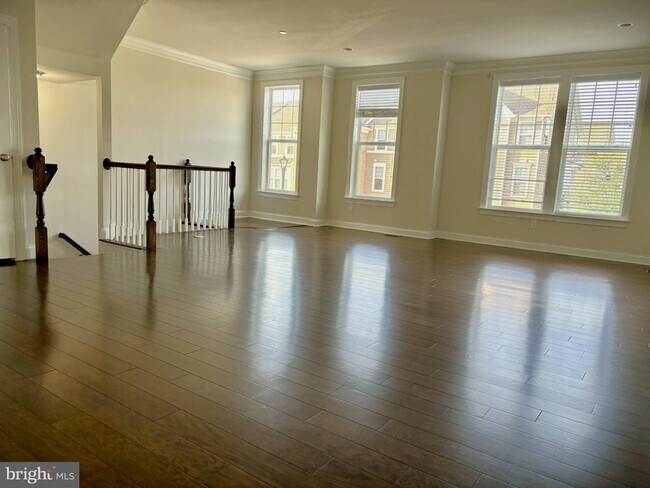 Building Photo - 65 Lila Ln