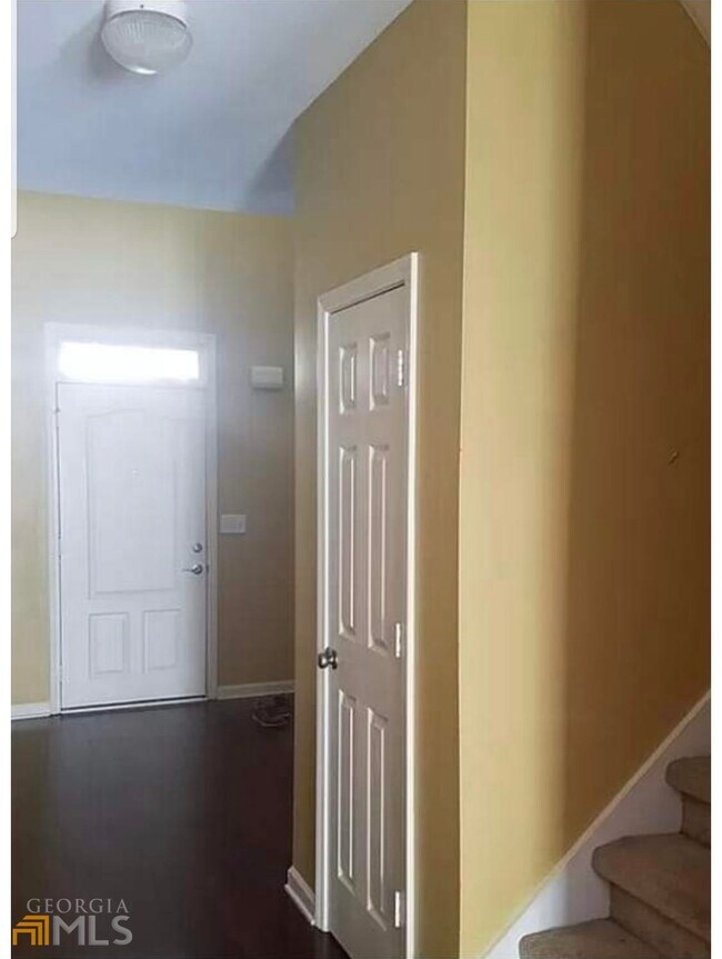 Foto del edificio - 4345 Savannah Ln