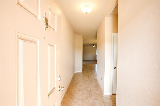 Foto del edificio - 607 Brashear Ln