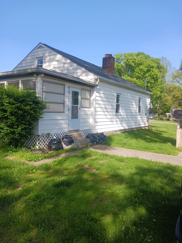 Primary Photo - 306 Garfield Ave