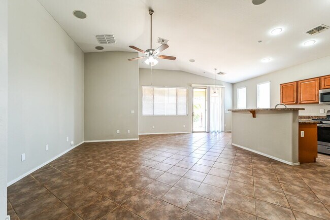Foto del edificio - 12137 W Dove Wing Way