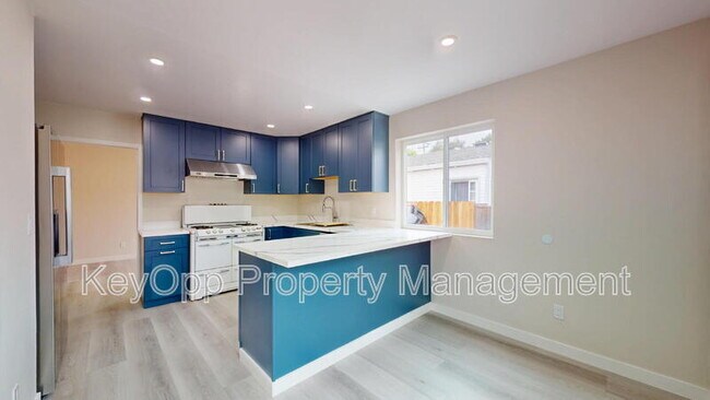 Foto del edificio - 976 Masson Ave