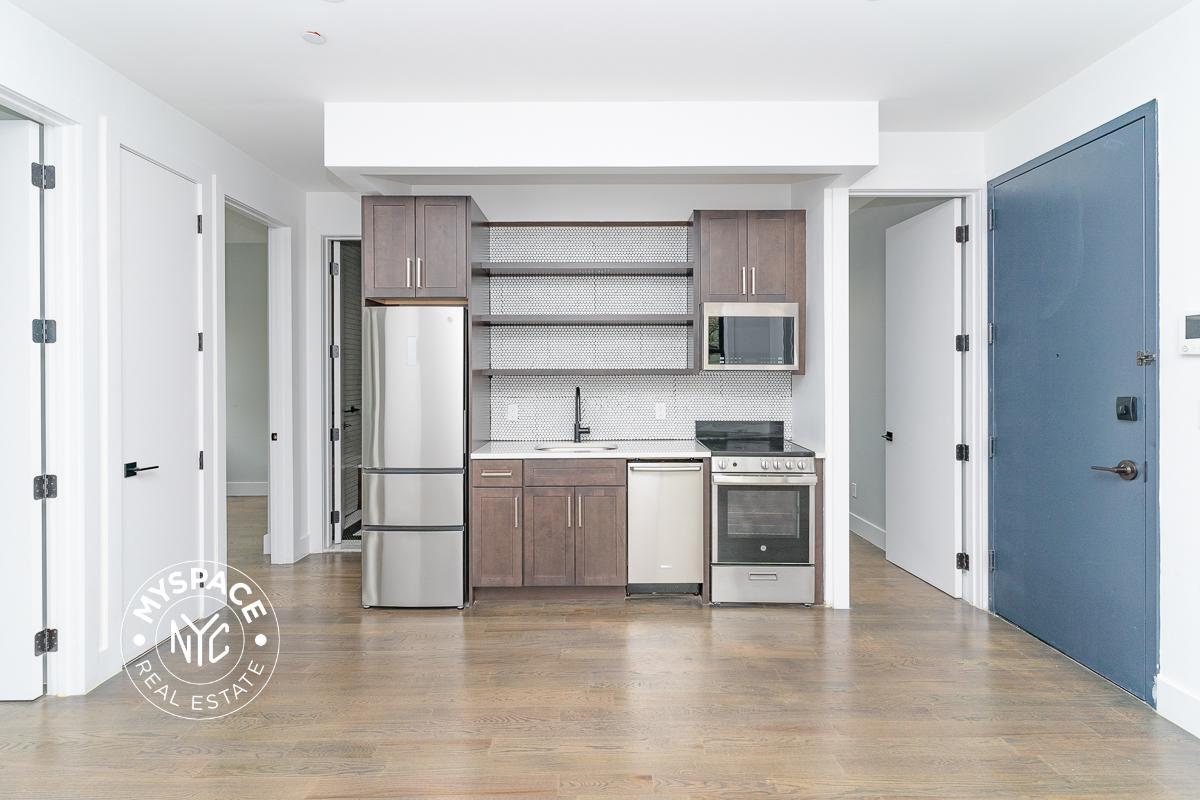 Foto principal - 644 Lorimer St
