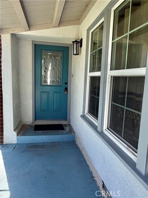 Foto del edificio - 807 Montecito Dr