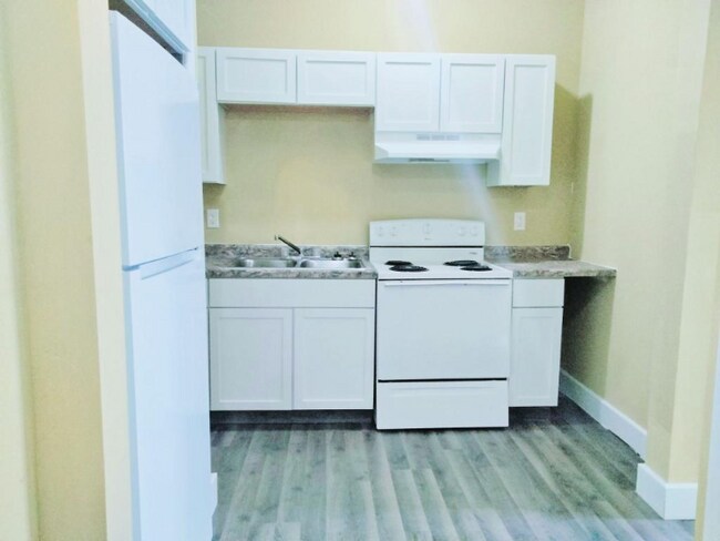 Foto del edificio - 915 S Main St