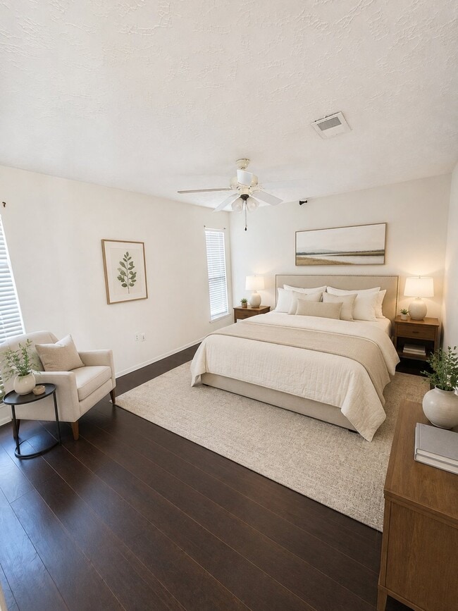 Building Photo - 2842 W Pebble Beach Dr