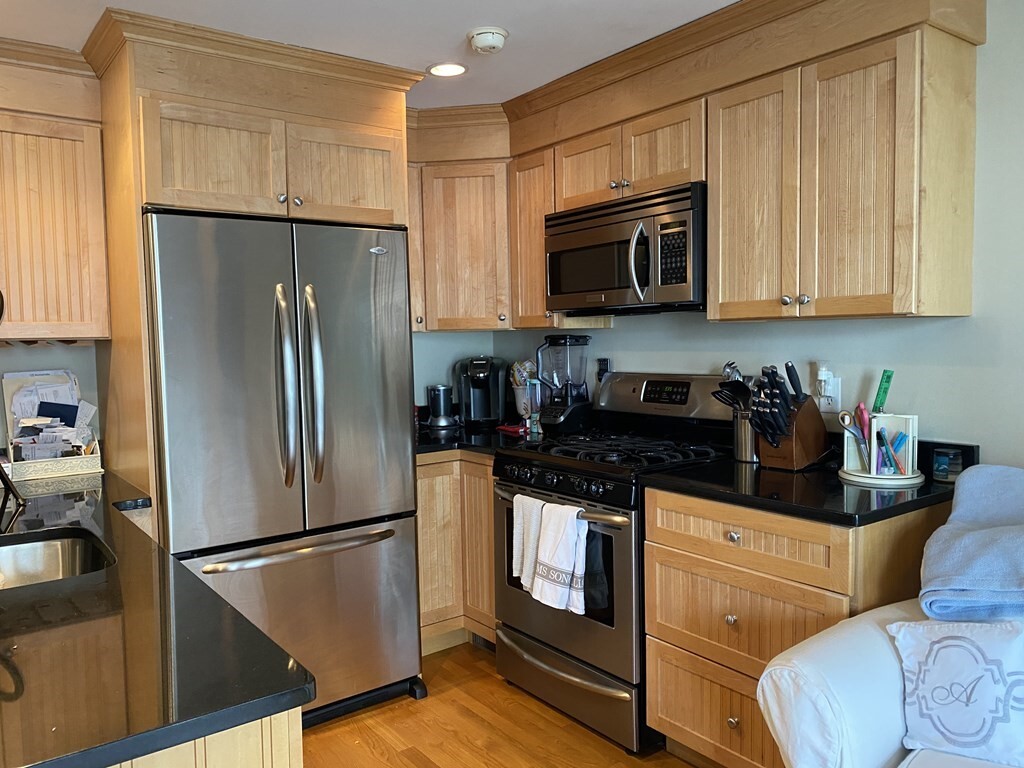 Foto principal - 522 E 3rd St