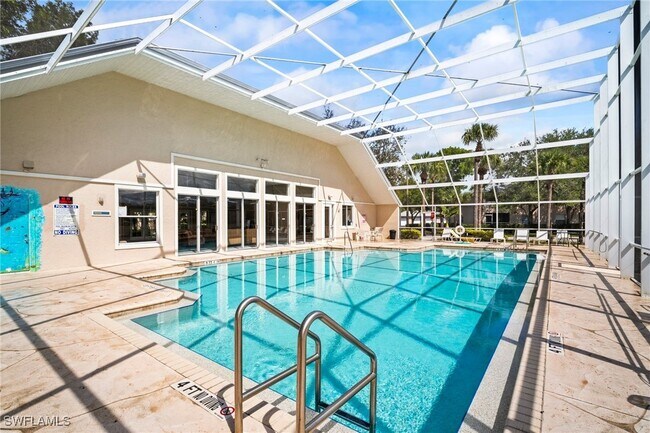 Foto del edificio - 12249 Londonderry Ln