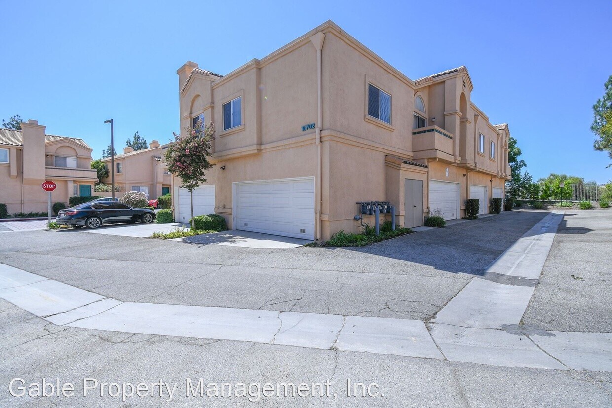 Primary Photo - 2 br, 2 bath House - 18702 VISTA DEL CANON #G