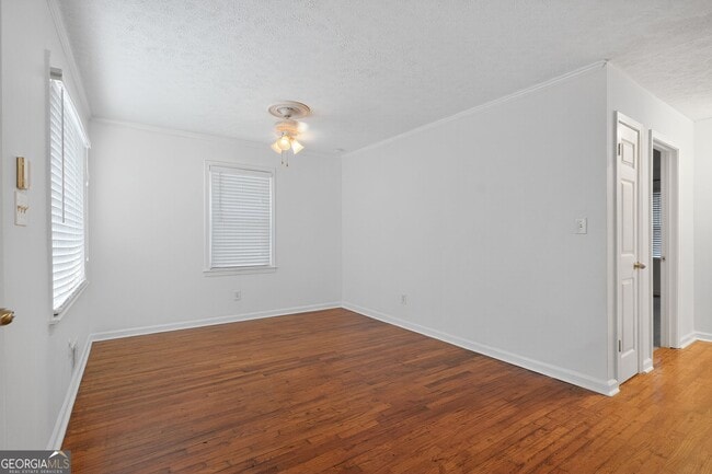 Building Photo - 230 Shiloh Hills Dr NW