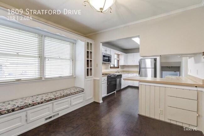 Foto del edificio - 1809 Stratford Dr