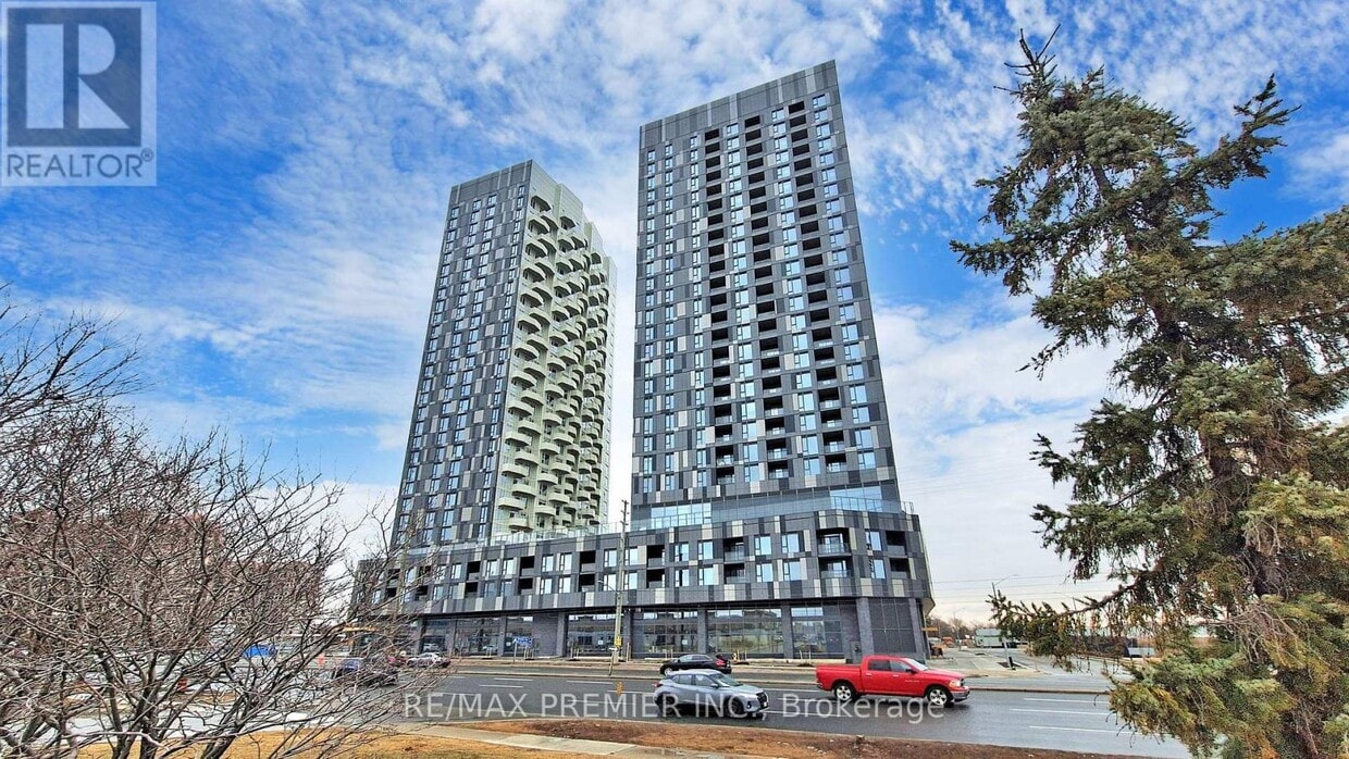 Photo principale - 498-1498 Caldari Rd