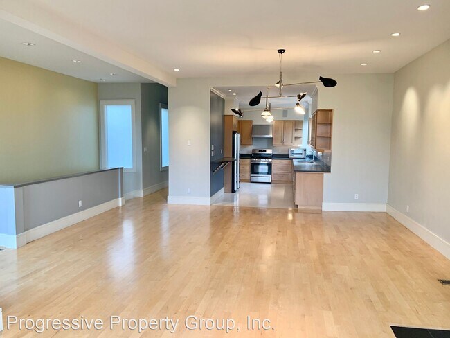 Building Photo - 3 br, 2.5 bath House - 19 Carmel Street
