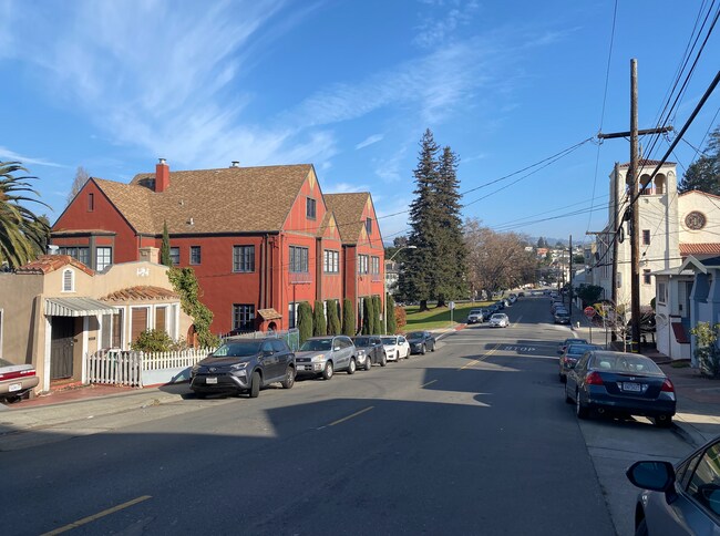 View down 5th Ave - 2019 5th Ave
