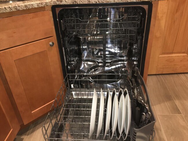 Dishwasher - 10 Brookings St.
