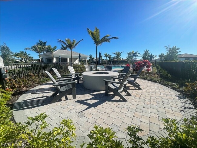 Building Photo - 2037 Yellowfin Cir