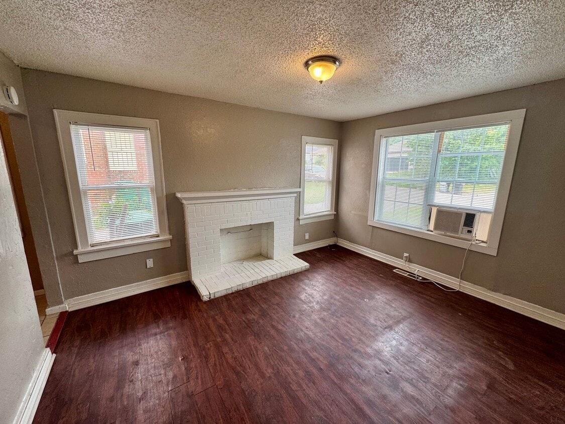 Cozy 1BR in the Heart of OKC – Walk to Plaza District - Cozy 1BR in the Heart of OKC – Walk to Plaza District
