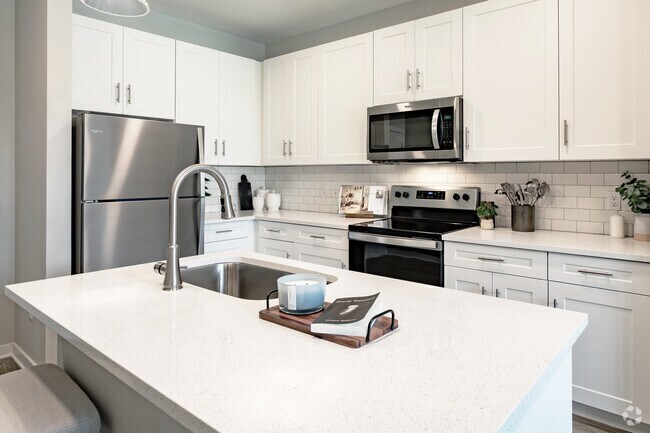 2HAB, 2BA - B1 - Mason Veranda
