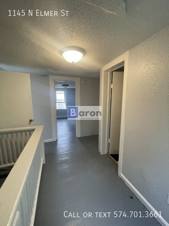 Foto del edificio - 1145 N Elmer St