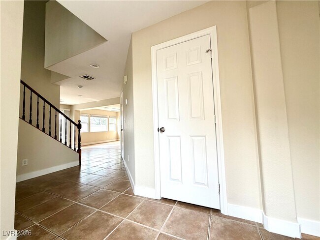 Foto del edificio - 10977 African Sunset St