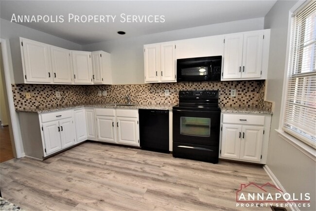 Building Photo - 13 Spindrift Way