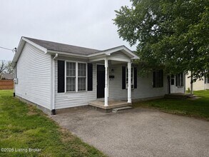 Building Photo - 254 E Davis St