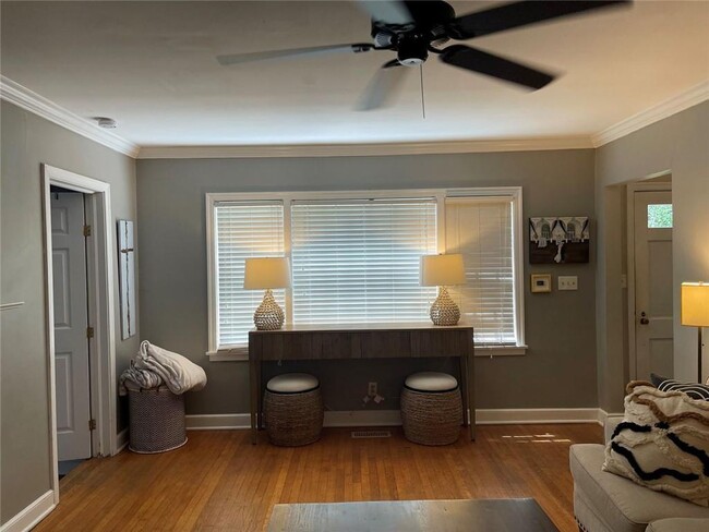 Foto del edificio - 3538 Kingsboro Rd NE