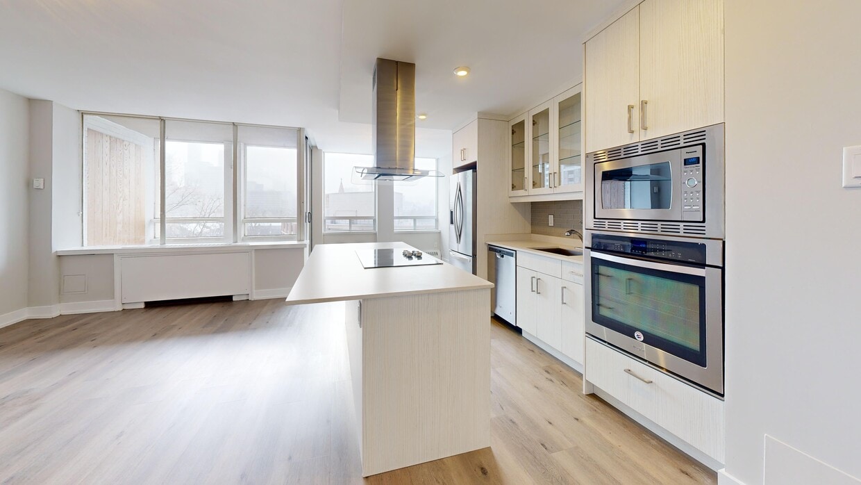 Photo - The Colonnade Apartments