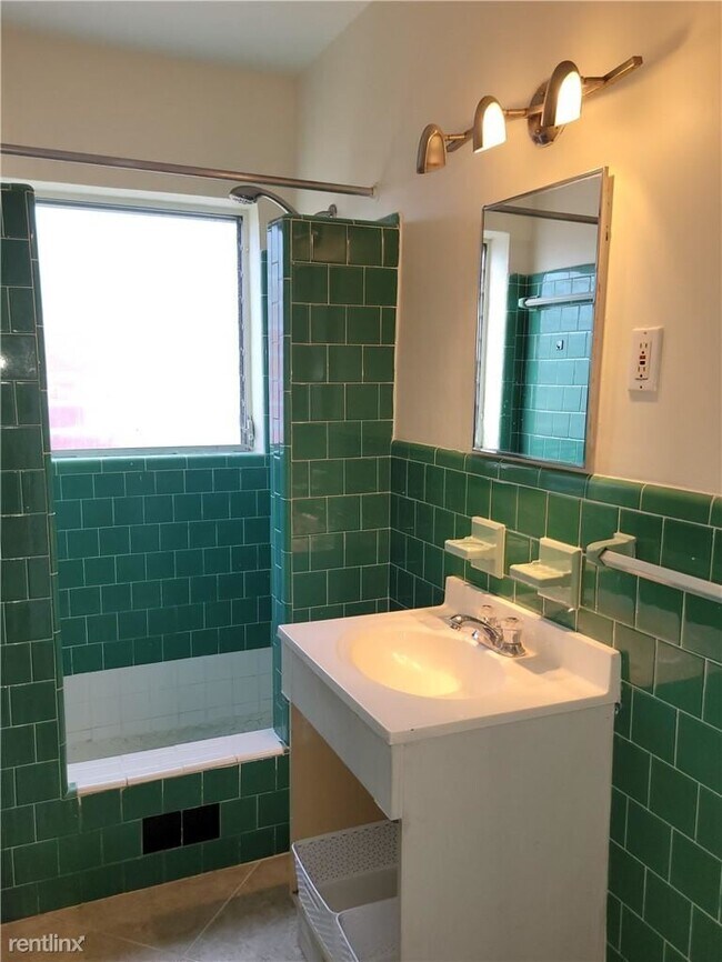Foto del edificio - 2 br, 3 bath House - 1213 SW 3rd Ave # 1213