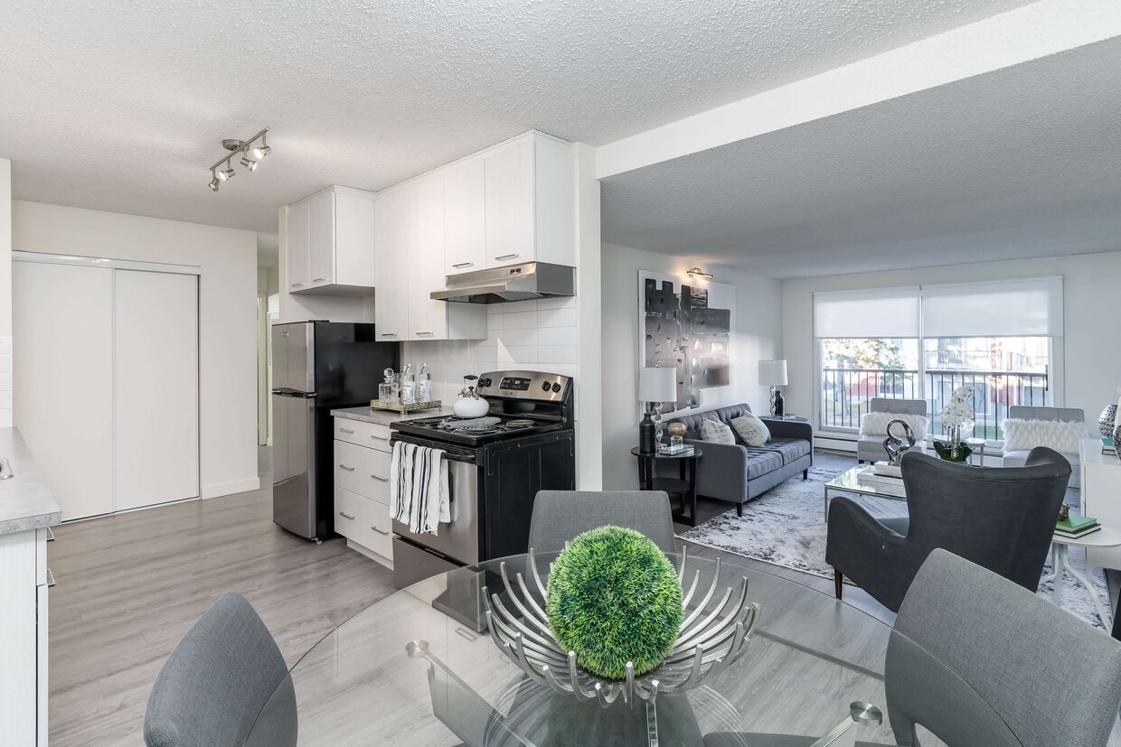 Primary Photo - Westbrook Estates
