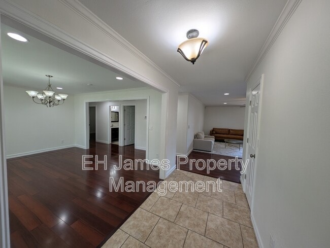 Foto del edificio - 4626 S Maplewood Ave