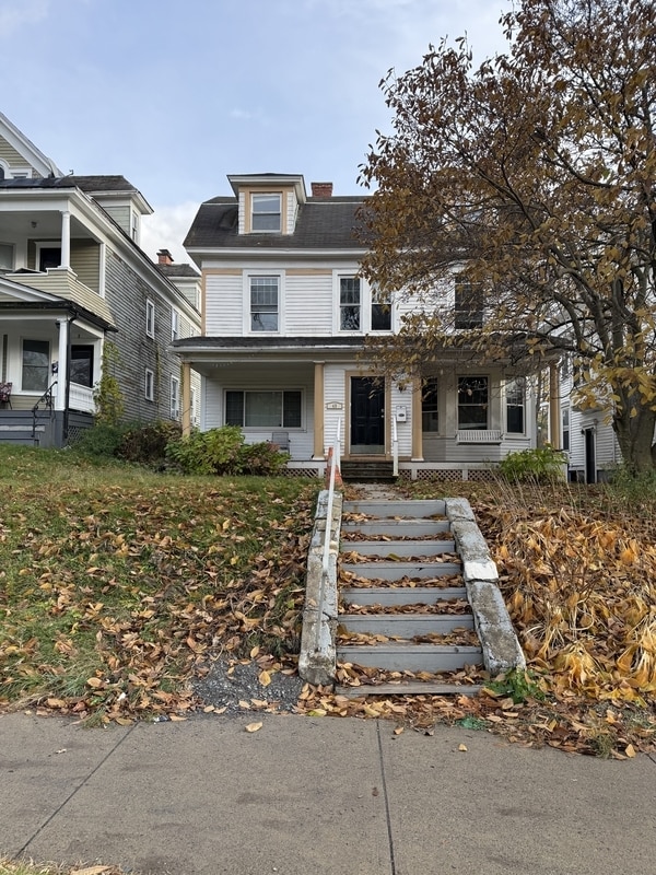 Building Photo - 49 S Allen St