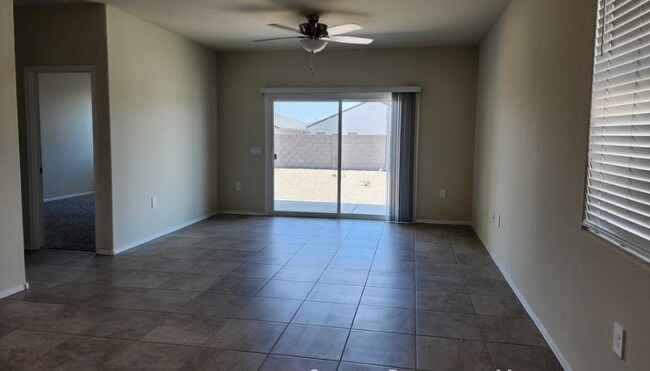 Building Photo - 24597 W Illini St