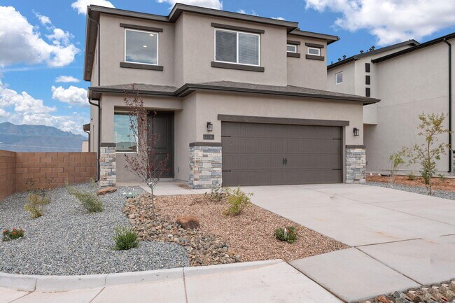 Foto del edificio - 6696 Zachary Rd NE