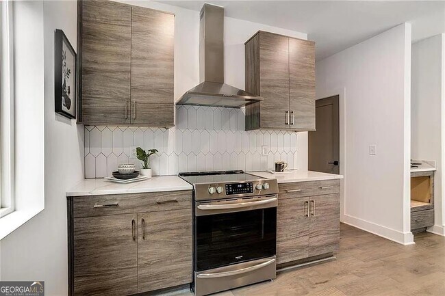 Foto del edificio - 1436 Walker Pl SE