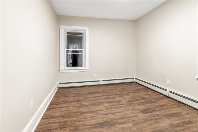 Foto del edificio - 538 Power Rd