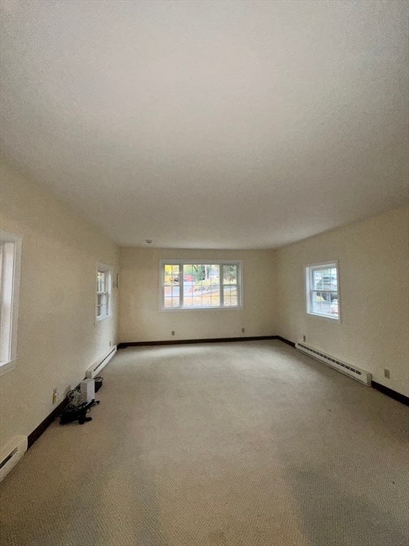 Building Photo - 206 Mill St