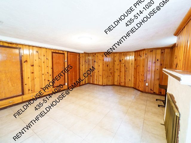 Foto del edificio - 575 N 200 E