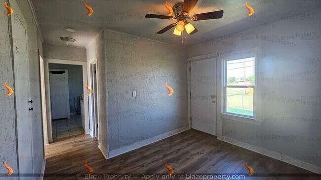 Foto del edificio - Cozy Country Home on a Large Lot