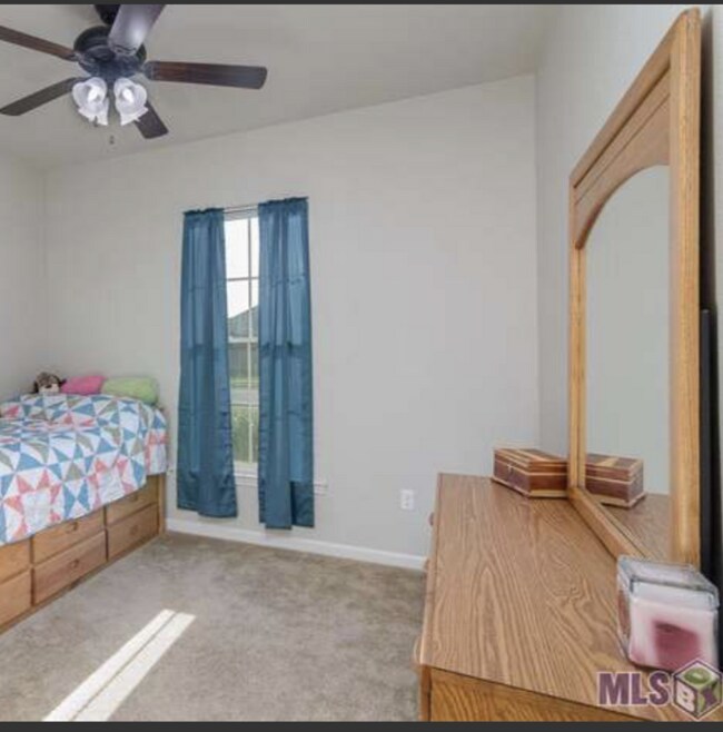 15612 Magicstone Dr, Prairieville, LA 70769 House Rental in