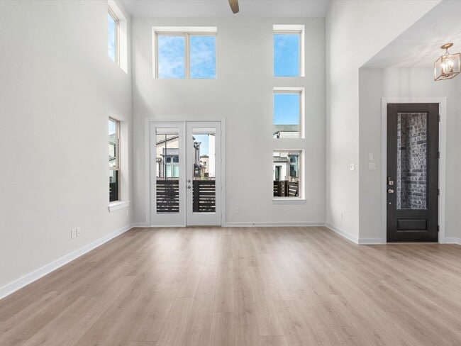Building Photo - 16646 Texas Hill Country Rd