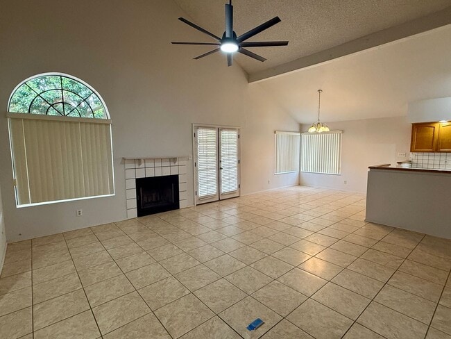 Building Photo - 10236 S Del Rico