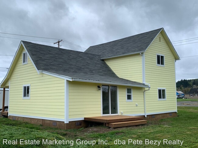 Building Photo - 4 br, 1 bath House - 202 W Pe Ell Ave