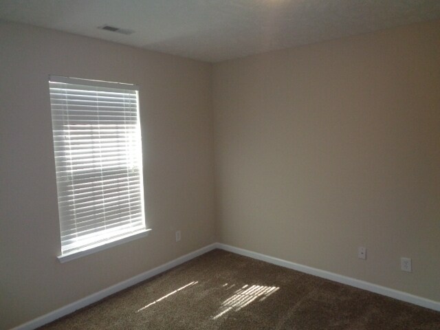 Building Photo - 804 Starglen Ct