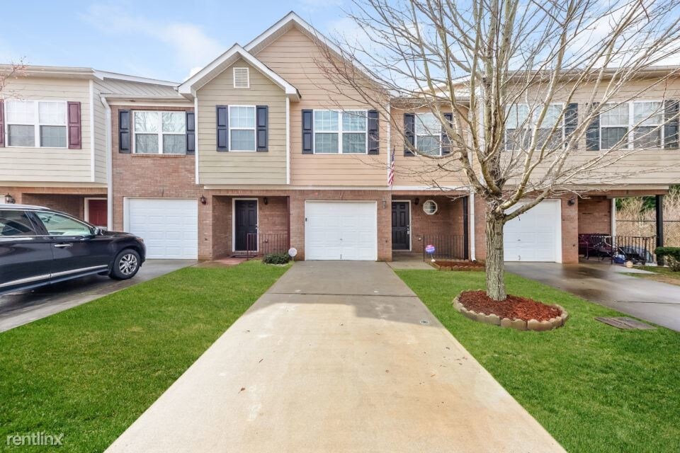 1025 Magnolia Gardens Walk, McDonough, GA 30253 House Rental in